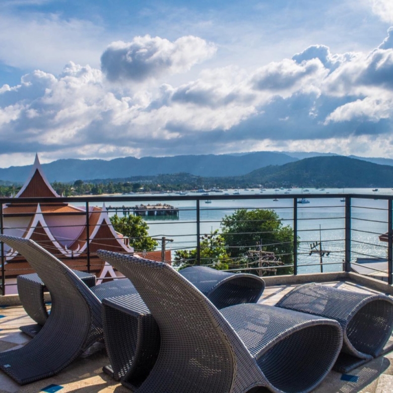Vintage Hillside Villa Overlooking Bangrak Bay