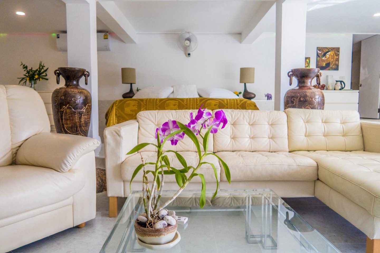 Vintage Hillside Villa Overlooking Bangrak Bay